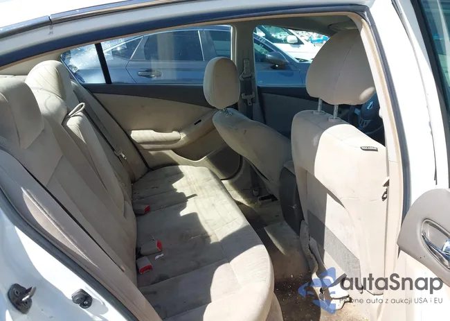 1N4AL2APXAC131915: 44454310