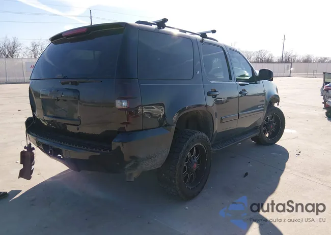 1GNFC13J48R152633: 44454317