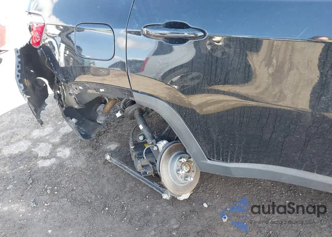 3C4NJDBB8KT792610: 44453347