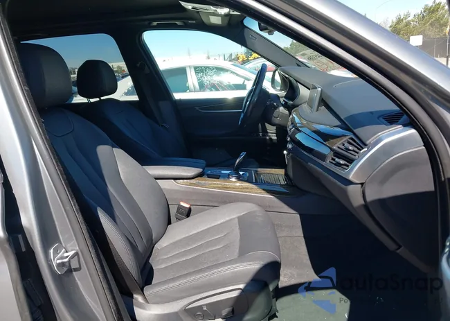 5UXKR2C33H0X04896: 44453386