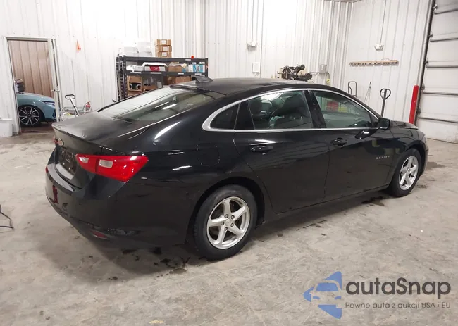 1G1ZB5ST8HF191383: 44453441