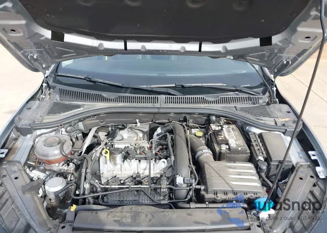 3VWC57BU0MM031885: 44453536