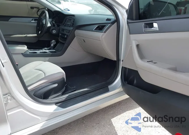 5NPE24AF1HH445954: 44453575