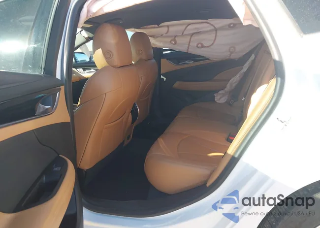 1G4ZP5SS6JU144477: 44453577