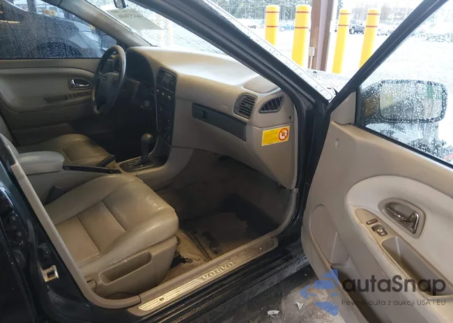 YV1VS29521F747554: 44453606