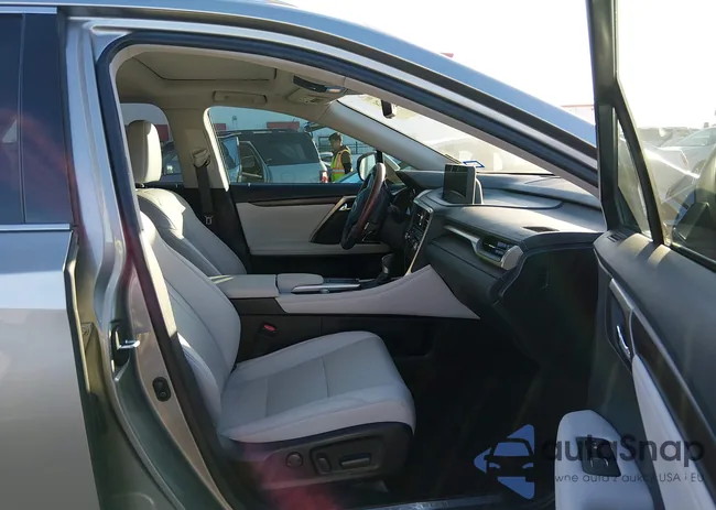 2T2HZMAA6MC216871: 44453678