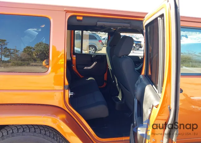 1J4BA5H10BL571936: 44454737