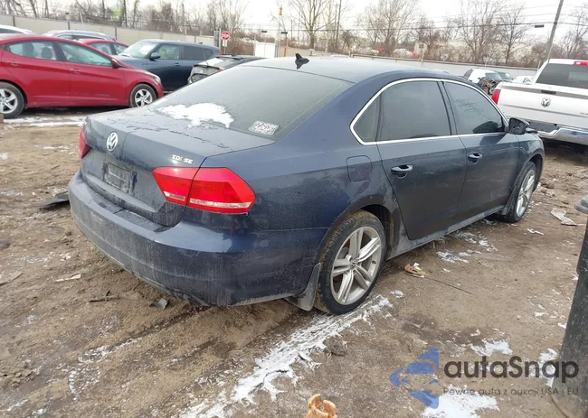 1VWBN7A37EC096773: 44454852