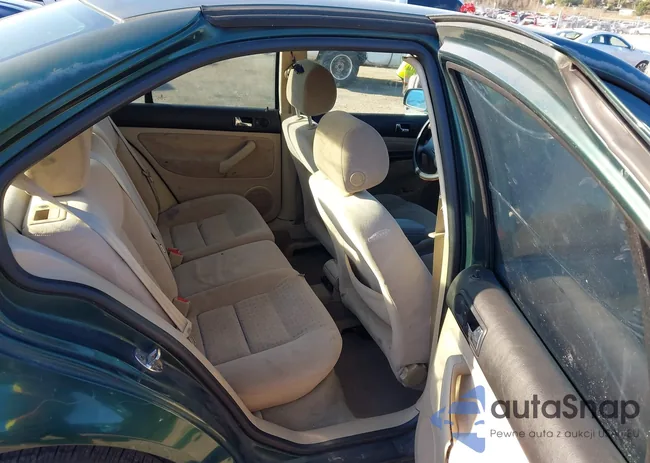 3VWSF29M3XM081606: 44454862