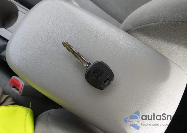 2T1BU4EE9CC859154: 44455093