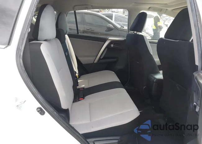 JTMRJREV4GD051727: 44455137