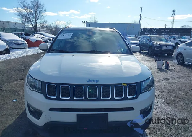 3C4NJDBB8LT157338: 44455177