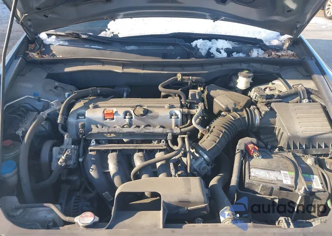 1HGCP2F32BA041105: 44455216