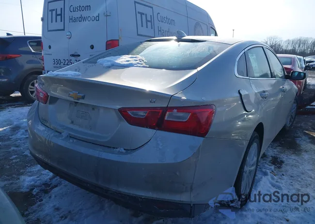 1G1ZE5ST6GF215217: 44455221