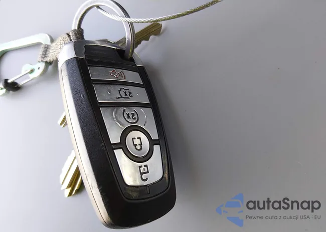 01FMJU2AT4MEA5406: 44455330