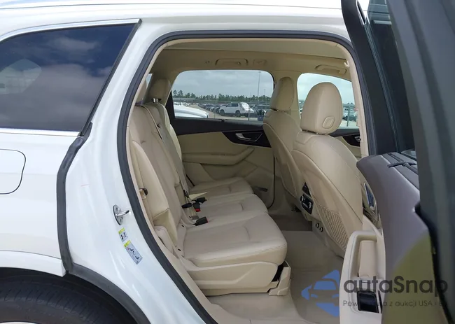 WA1VAAF70KD021725: 44455331