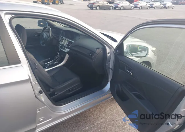 1HGCR2F89DA021698: 44454441