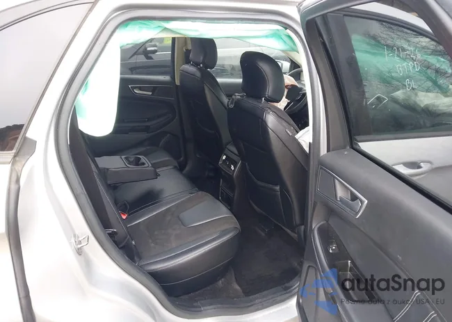 2FMPK4AP3JBB35819: 44454541