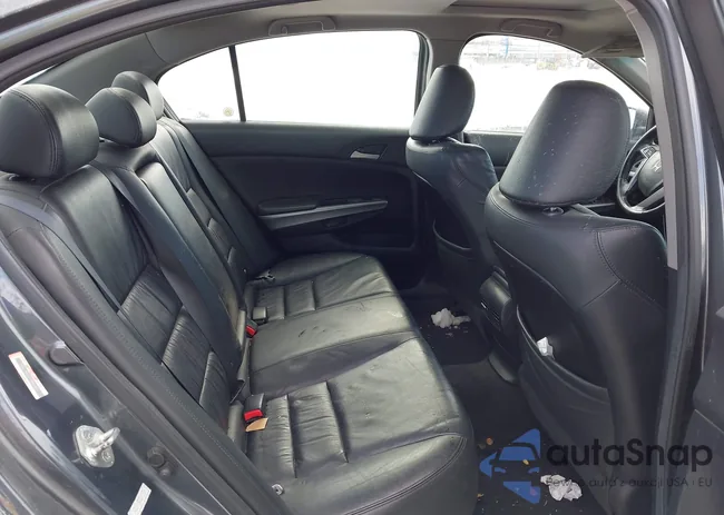 1HGCP3F86AA018829: 44454618