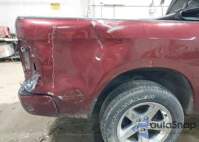 3C6JR7AT2GG228557: 44454641