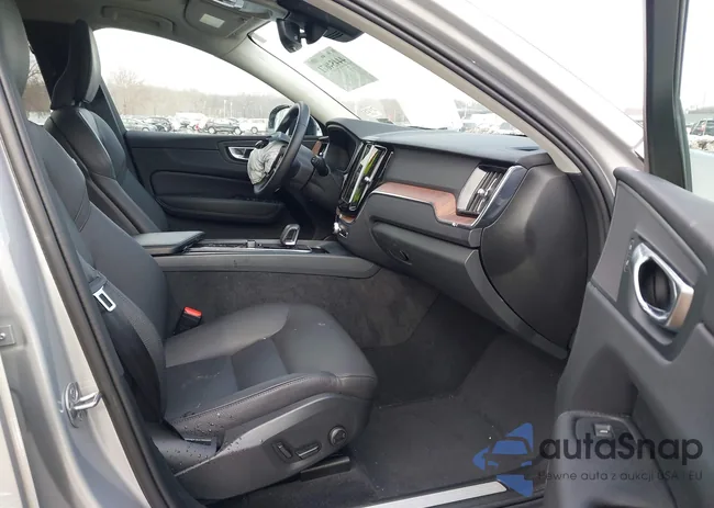 YV4L12RL9R1886374: 44454671