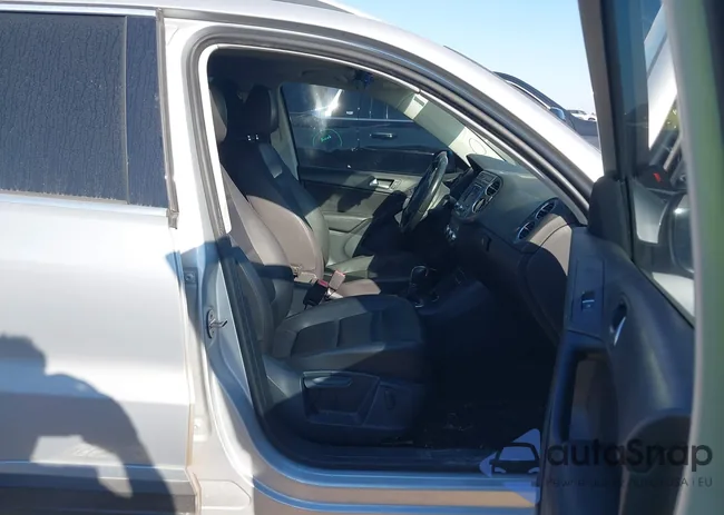 WVGAV3AX1EW602778: 44454687