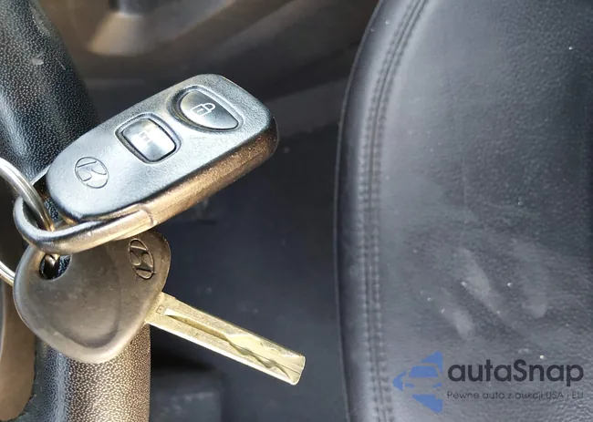 KM8JU3AC4DU737828: 44455737