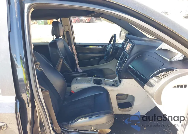 2C4RDGCG2JR249310: 44455783