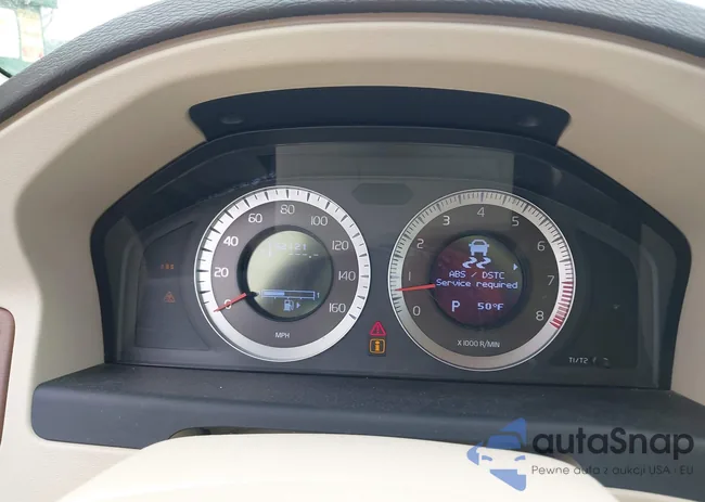 YV4960BZXA1083933: 44455845