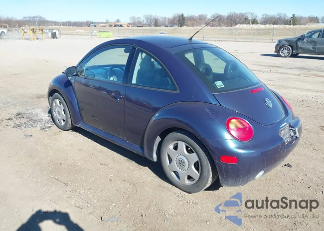 3VWDC21C71M413378: 44456104