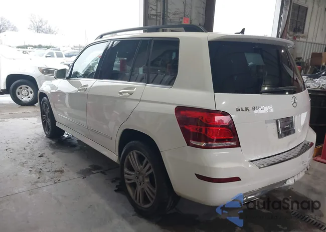 WDCGG8JB5FG430027: 44456330