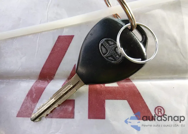 JTKKU4B4XC1022437: 44455375