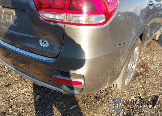 5XYPKDA5XGG004247: 44455385