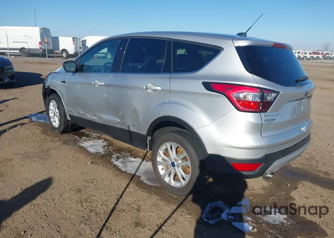 1FMCU0GD9HUE06451: 44455487