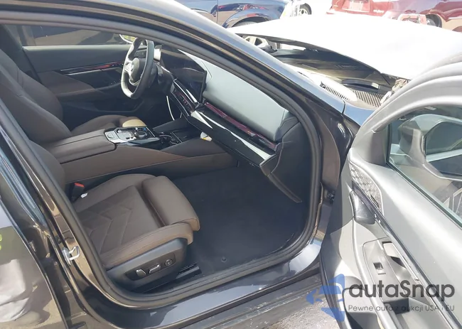 WBY33FK04RCR61814: 44455587