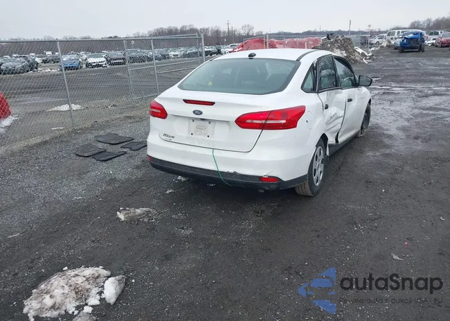 1FADP3E28HL208944: 44455607