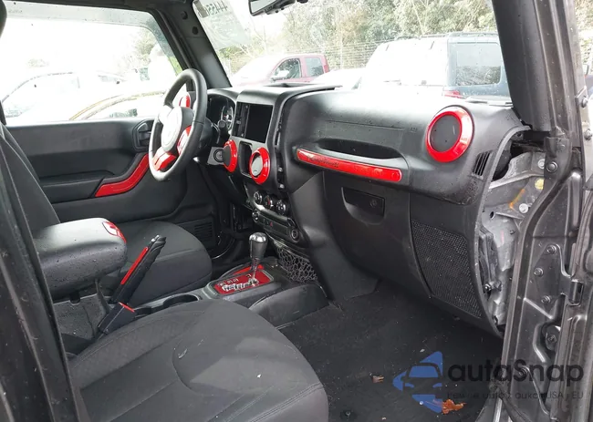 1C4BJWDG7HL654665: 44455646