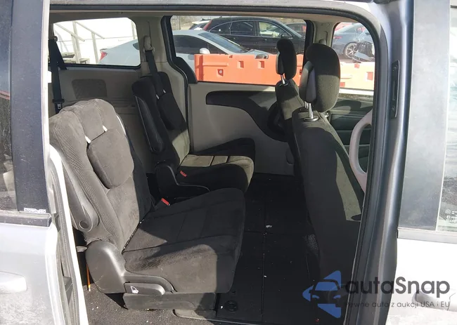 2C4RDGCG1DR717077: 44455692