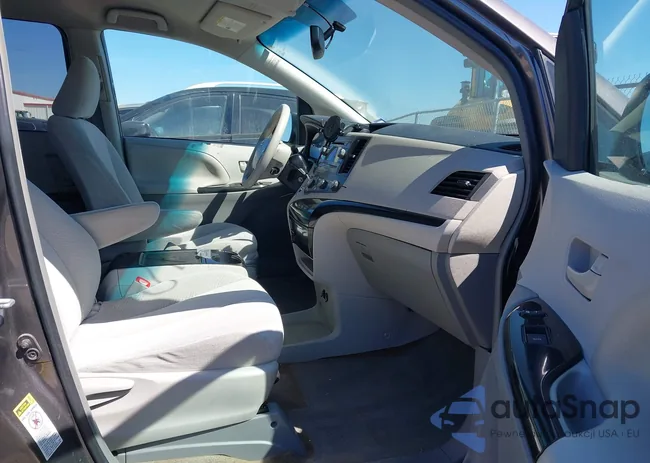 5TDKK3DC0CS230082: 44456787