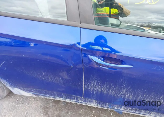 KMHC65LC8KU110400: 44456796