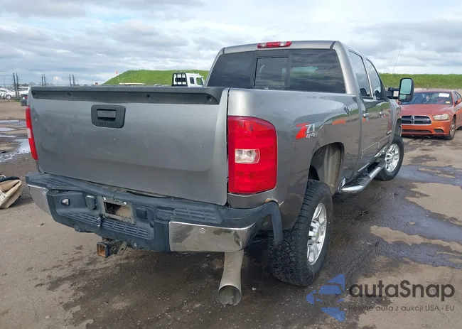 1GCHK236X7F510131: 44456823