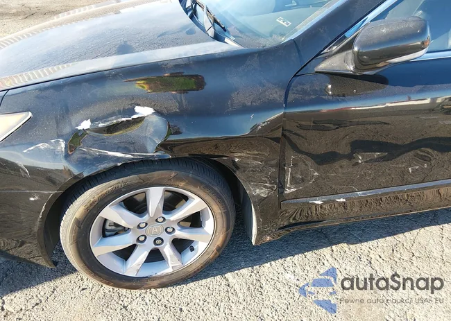 19UUA8F52DA005461: 44456831