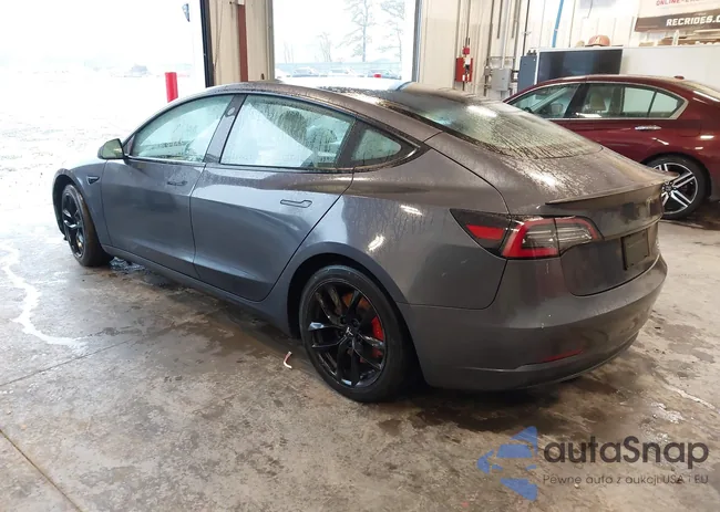 5YJ3E1EC4NF103910: 44456849