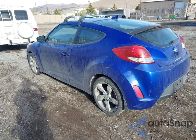 KMHTC6AD6CU045803: 44456860