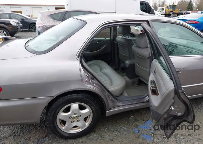 1HGCG1650YA068467: 44457019