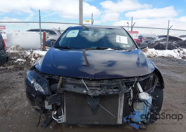 1G1ZB5ST8LF084553: 44457053