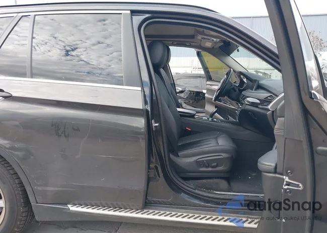 5UXKR0C57E0H20880: 44457227