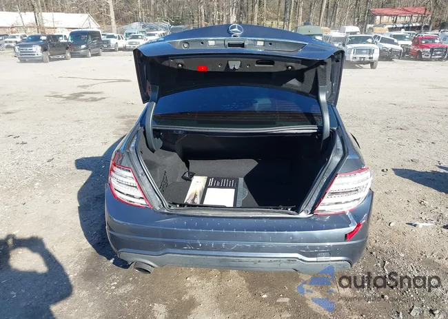 WDDGF4HB2DR270512: 44456362