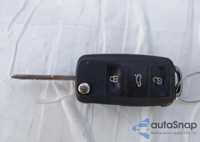 WVWDB7AJ2CW079491: 44457740