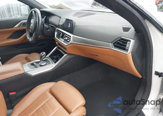 WBA53AT00MCF84158: 44457759